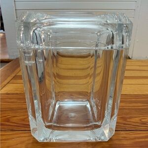 Carlisle Grainware Clear Lucite Modern Cannister or Ice Bucket 6x6x9"  1992